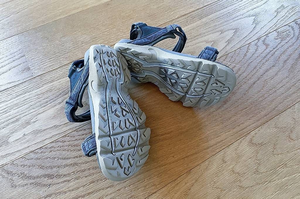 Teva Schuhe für Jungen: Teva-Sandalen, Gr. 33/34 – Gebraucht aus St.Gallen von jwssnr 1