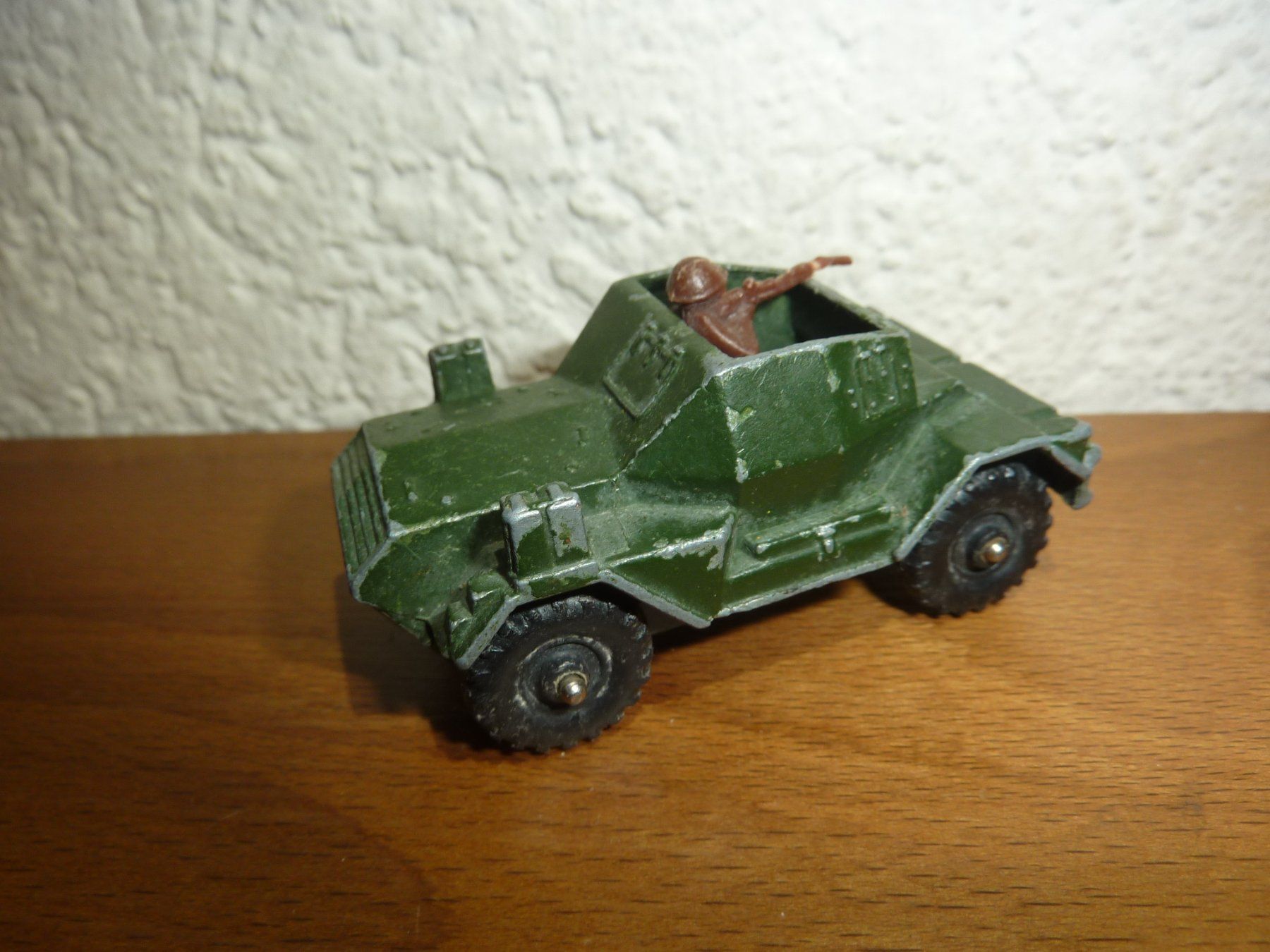 Corgi Toys Modellautos: Corgi Juniors Daimler Scout Car Gt Britain – Gebraucht aus Hochfelden von swissice