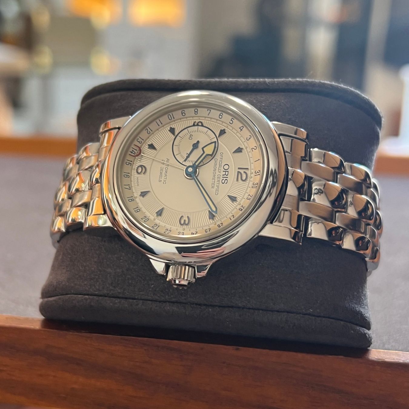 Oris Montres: Oris Pointer Date Automatic Small Second 7467 – D'occasion à Carouge GE par Watchaser 6