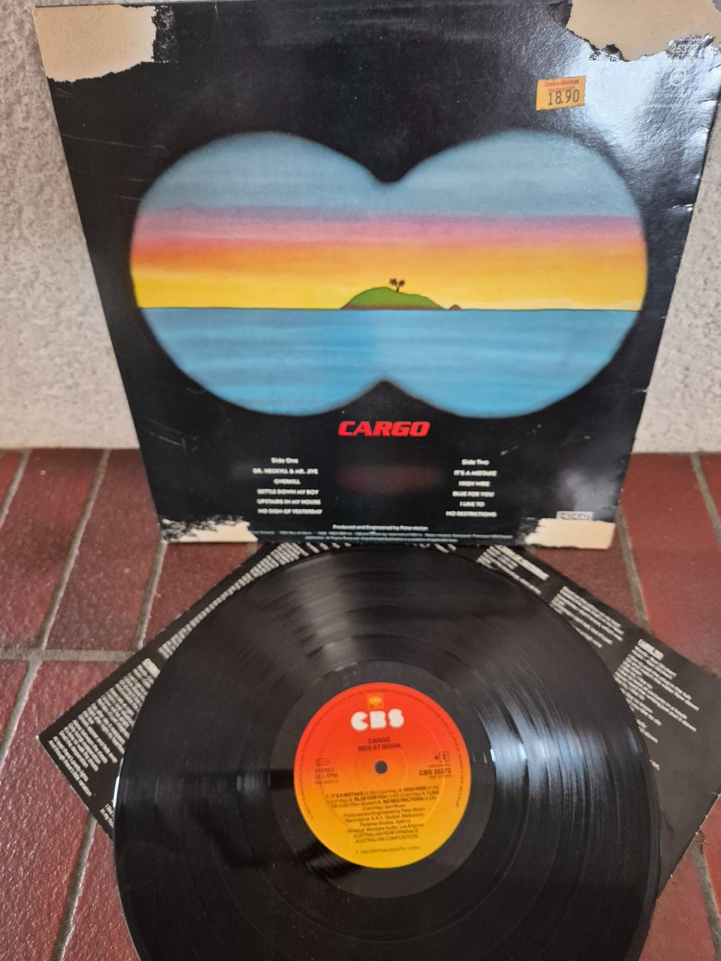 Dischi in vinile: MEN AT WORK - CARGO (1983) – Usato da Aldesago venduto da rug_9jtb 1