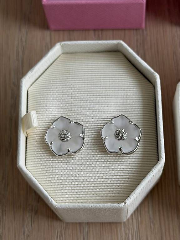 Altri gioielli: Swarovski boucles- bague- collier – Usato da Neyruz FR venduto da Patricia.G. 3