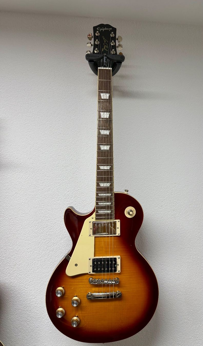 Epiphone Musikinstrumente: guitar  lefthand – Gebraucht aus Mund von ideen57