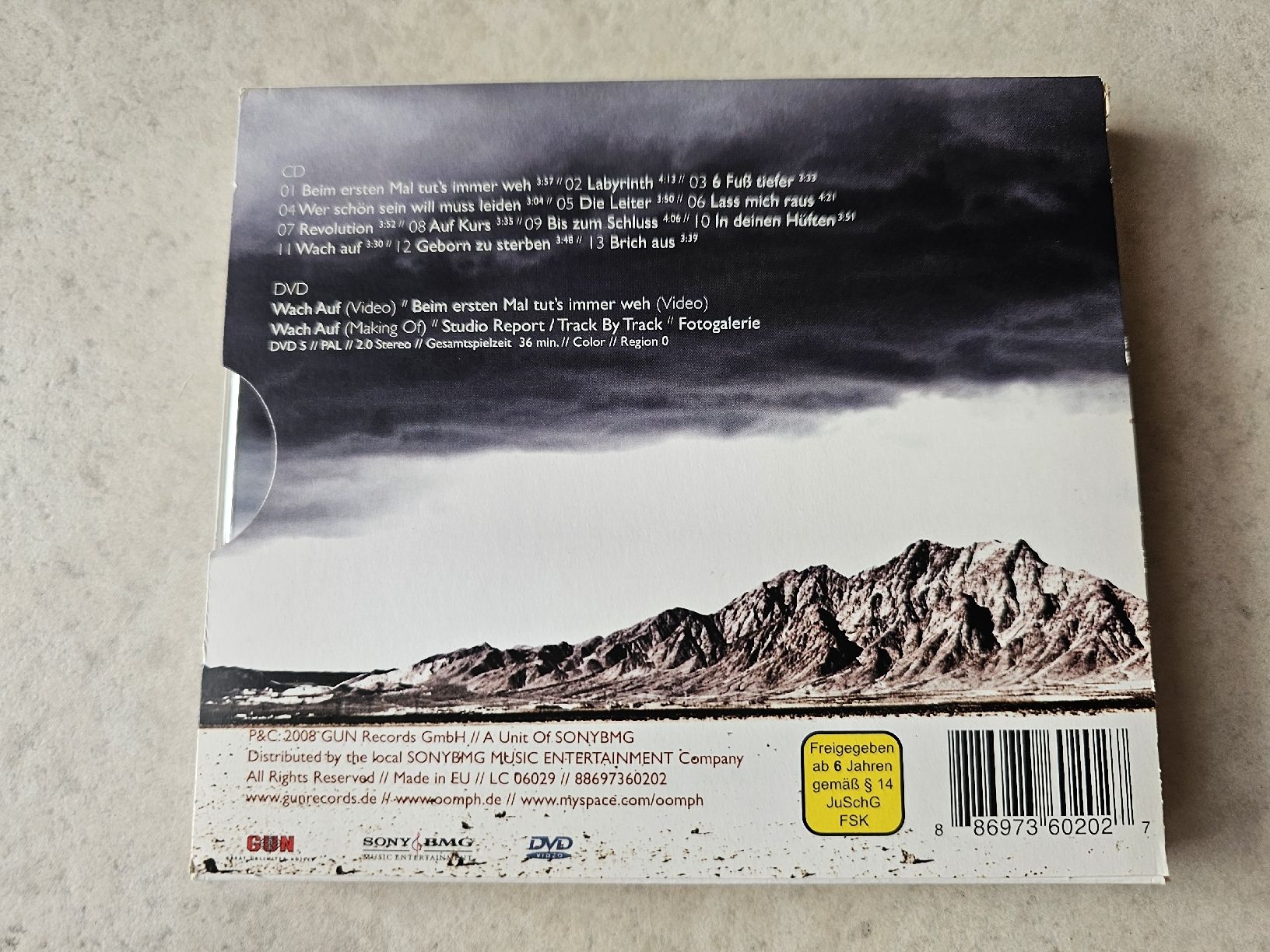 CDs: Oomph  -  Monster  /  CD + DVD – Gebraucht aus Schneisingen von backstore24 1