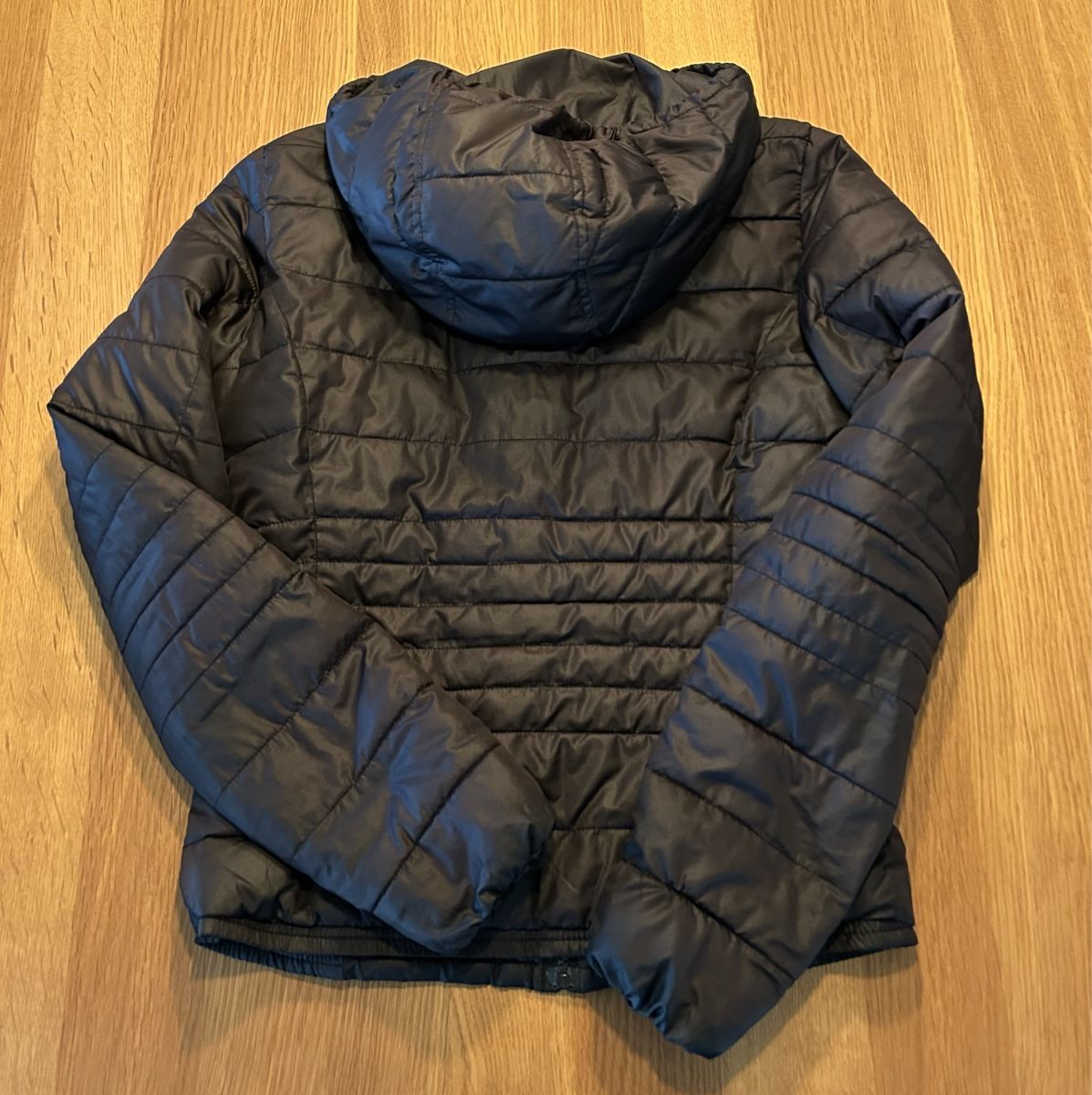 H&M Jacken: H&M Steppjacke Gr. 38 Schwarz – Gebraucht aus Schwarzenbach SG von bienchen22 1
