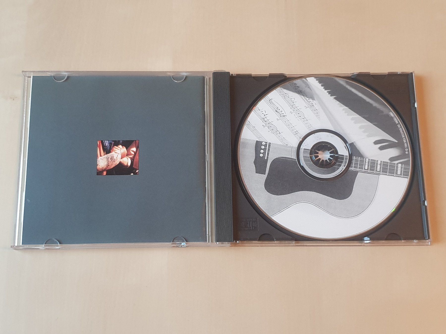 CD: Rhythm Country and Blues – Usato da Stansstad venduto da collectorsshop 2