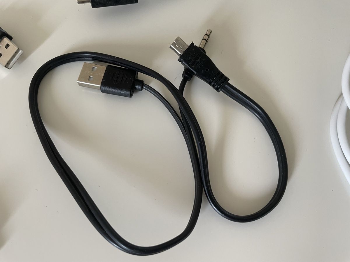 Cavi: 11 verschiedene Kabel und Adapter – Usato da Thalwil venduto da Andieg 2