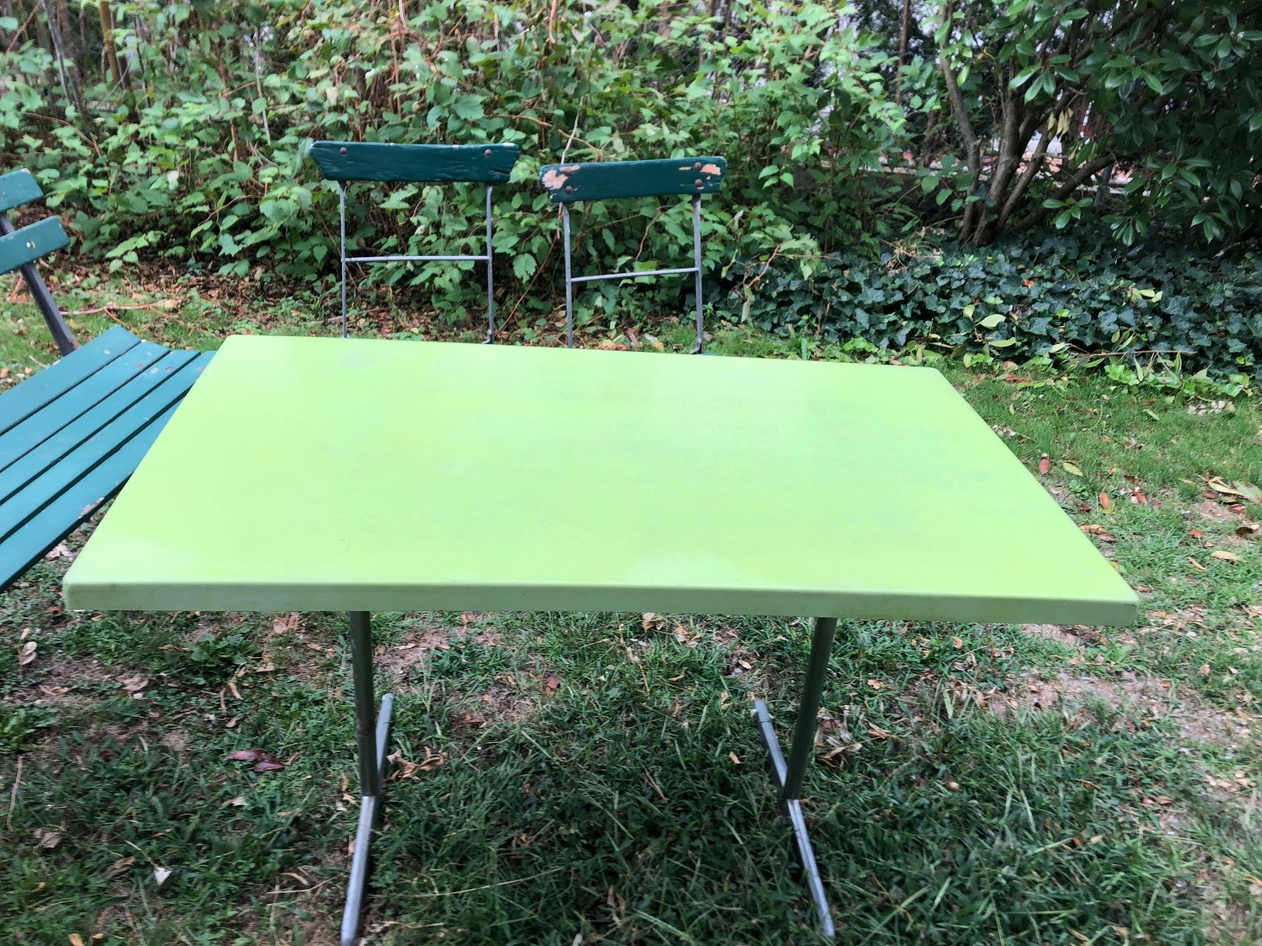 Set di tavolo e panche: Die etwas anderen Garten oder Balkonmöbel – Usato da Seuzach venduto da Monika112 2