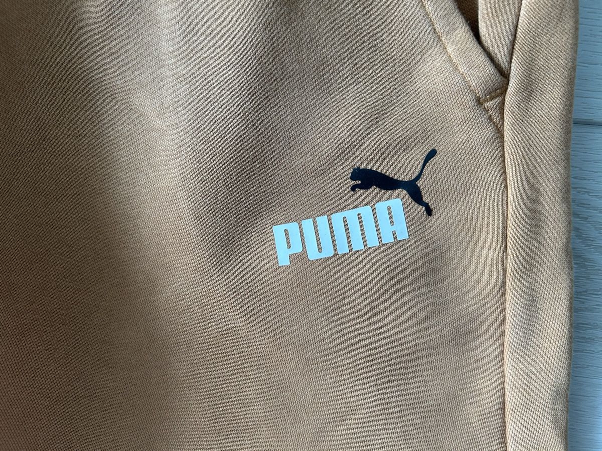 Puma Pantaloni: Braune Puma Trainingshose, Grösse M – Usato da Strengelbach venduto da Xycy 1