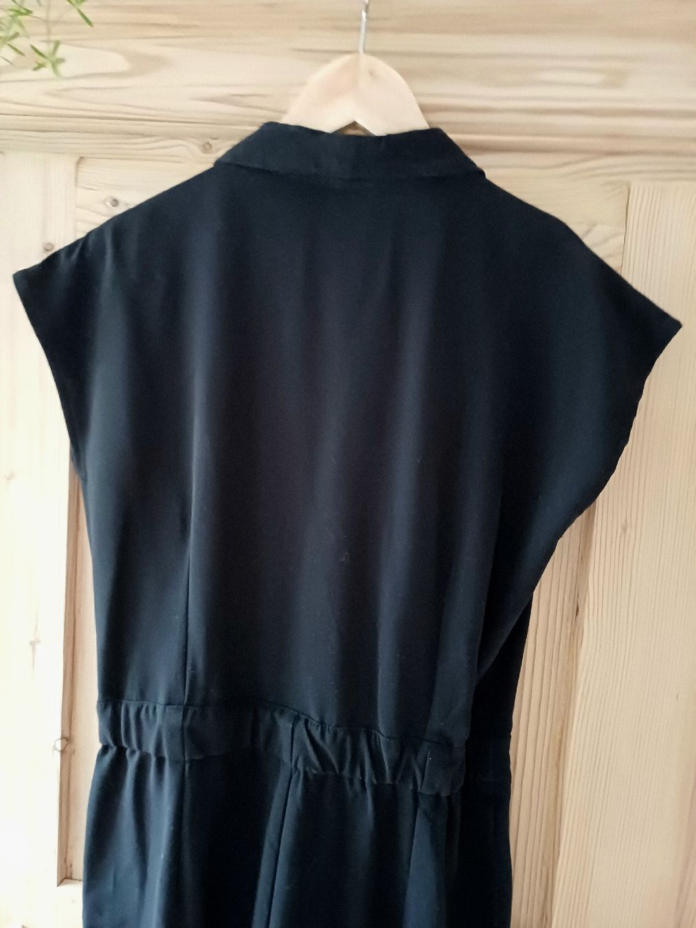 Tute: Schwarzer Jumpsuit von Minimum Grösse 38 Top! – Usato da St. Gallen venduto da luc_kw7x 3