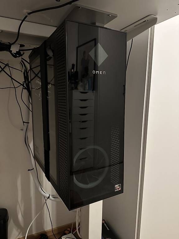 PCs: Omen PC – Gebraucht aus Zürich von Albansahiti
