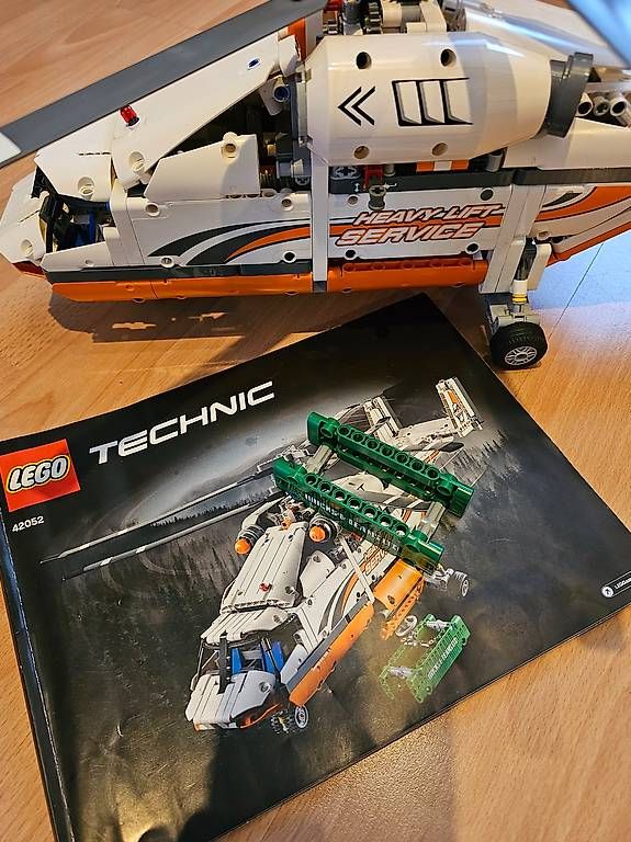 Lego Giocattoli: Lego® 42052 Technic Schwerlasthubschrauber – Usato da Schaan venduto da Klemmbausteine 1