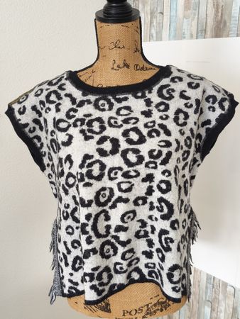 Liu Jo Jeans Pullover Leo-Muster schwarz-weiss 