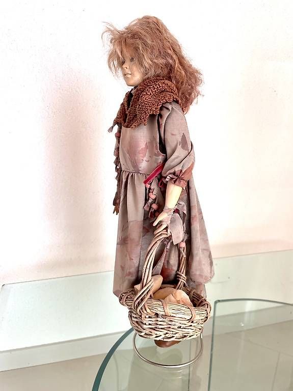 Statuette: Anja Puppe, Modell Sabrina – Usato da Hilterfingen venduto da dan_wqd8 1