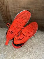 Under Armour Sneaker, Gr. 41, Orange - Neuwertig!