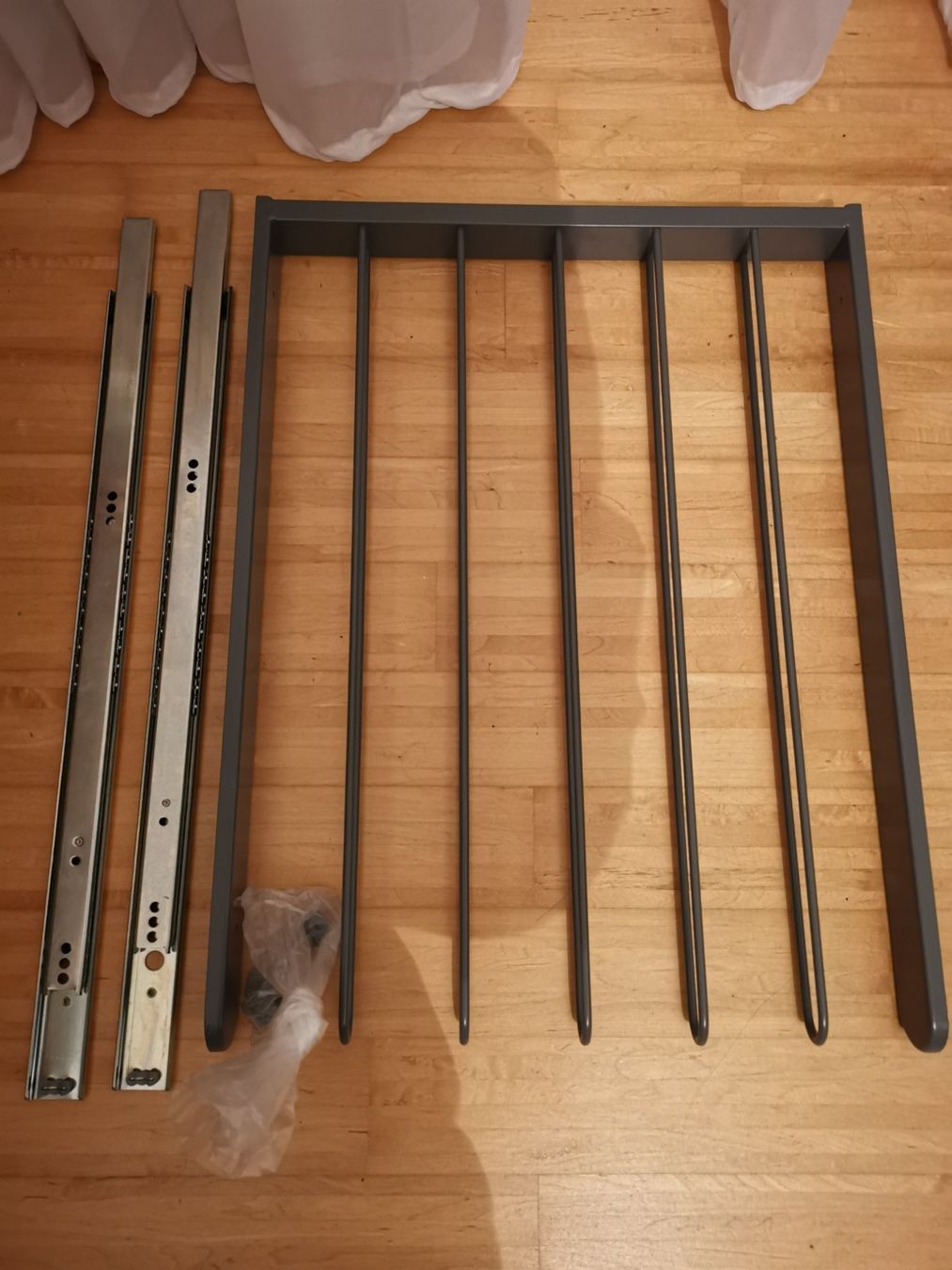 Appendiabiti: Komplement IKEA PAX Hosenaufhängung – Nuovo (secondo la descrizione) da Olten venduto da Winni6 1