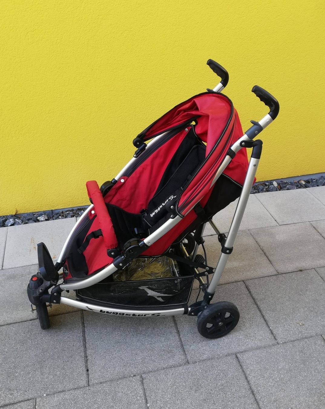 Poussette: Kinderwagen rot – D'occasion à Rothrist par GIWALD 1