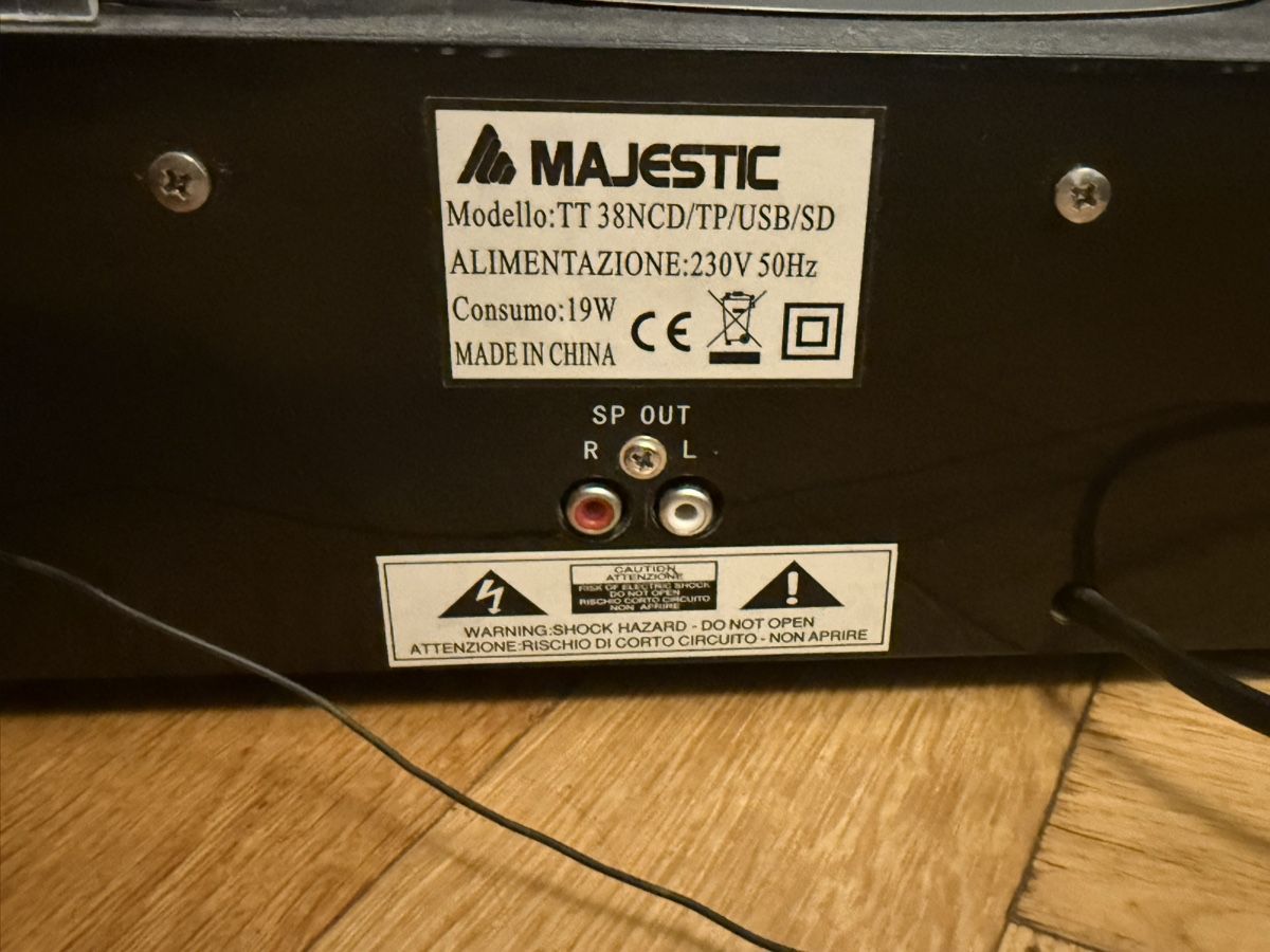 Sistemi audio & multimediali: Majestic TT-38NCD Multimediaplayer Phono - CD - USB - SD – Difettoso da Basel venduto da zukk_ 4