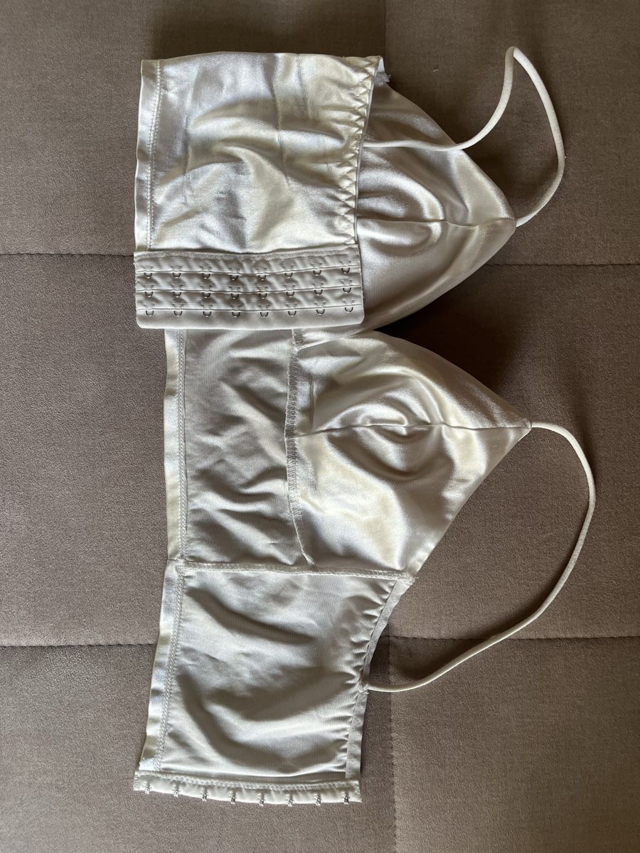 Top: Satin Top – Usato da Cunter venduto da tiramisuuu_ 1