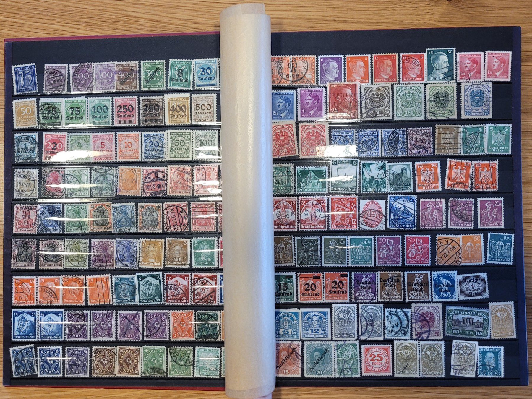 Tous les timbres: Album mit Marken – D'occasion à Biel/Bienne par Destockweb