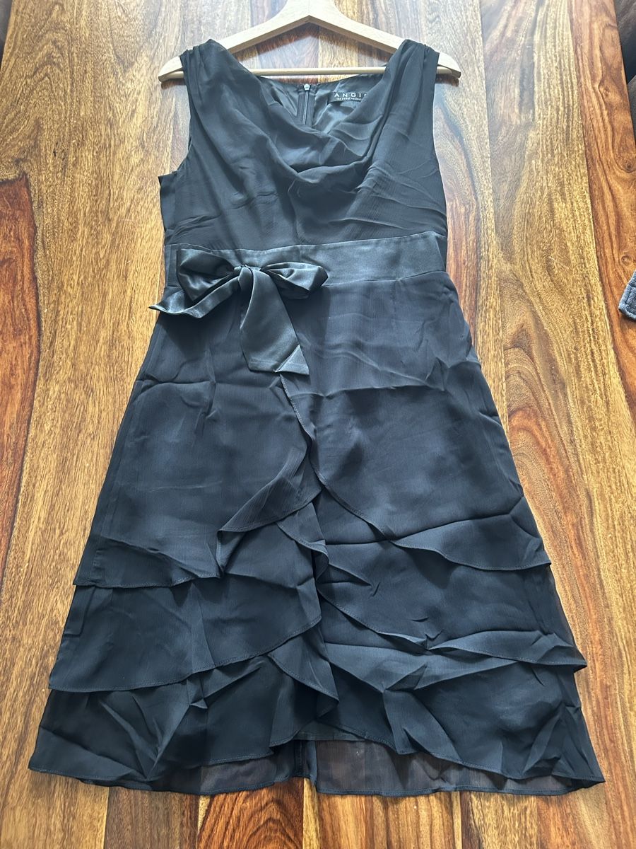 Kleider: Elegantes, Angie Kleid, Gr. 38 – Gebraucht aus Zürich von Nutla 7