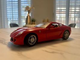 Ferrari 599 GTB 1:18