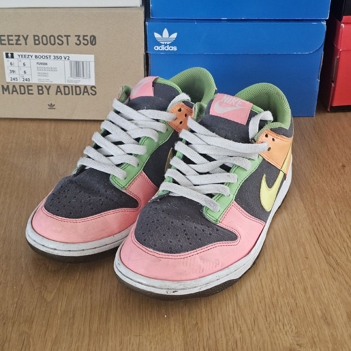 Nike Scarpe per ragazzi: Nike Dunk Low multicolore taille7y 40 – Usato da rolle venduto da Noma-collectible 2