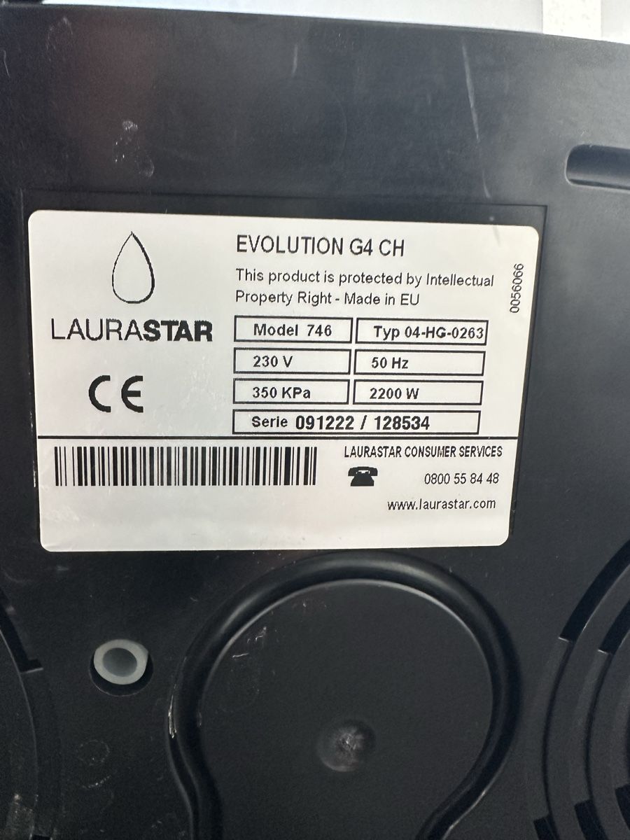 Laurastar Ferri da stiro: Bügelstation Laurastar – Usato da Stetten SH venduto da mp_11 2