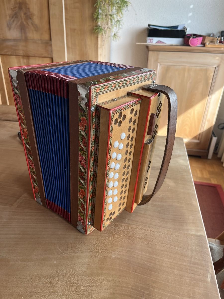 Musikinstrumente: Iten-Örgeli – Gebraucht aus Hedingen von Nostalgi 1