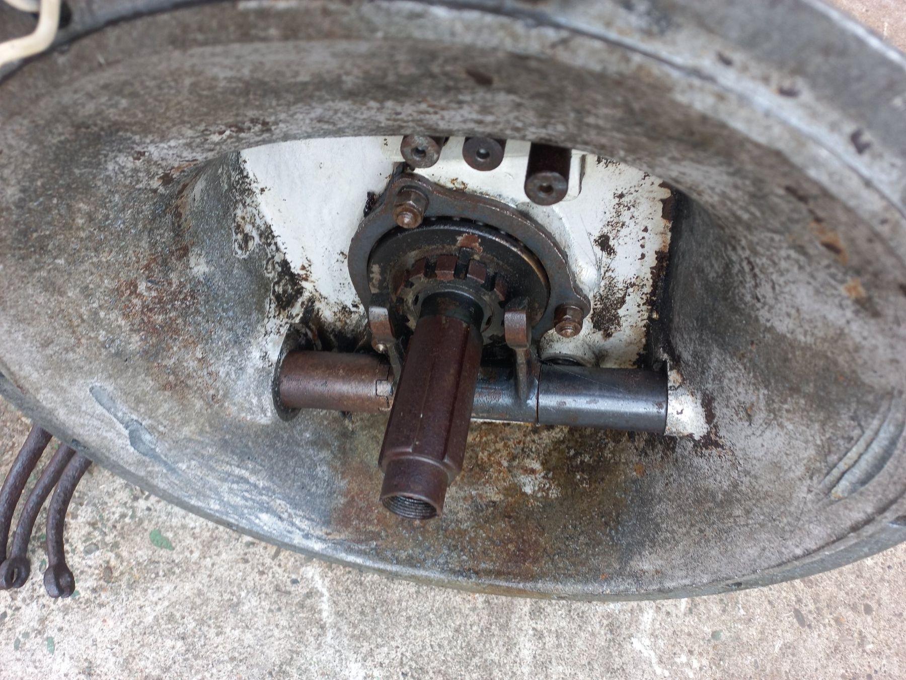 Fiat Tutti pezzi di ricambio auto: Oldtimer Getriebe kompl. Fiat 505 / Typ105 von 1919 - 1925 – Usato da CH - DULLIKEN venduto da classiccarpartsstore 6