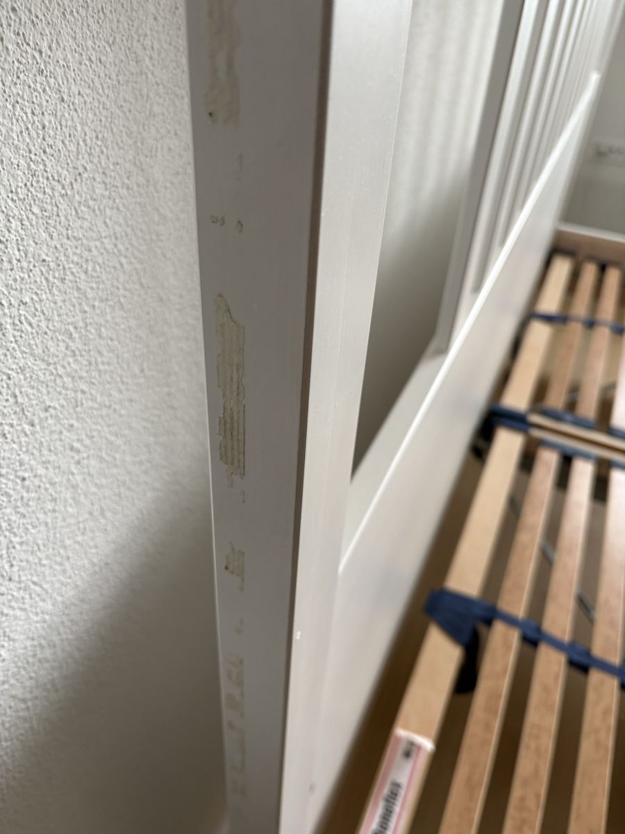 Ikea Lits: Hemnes Ikea Bett 180x200cm weiss – D'occasion à Solothurn par Lycosidae 2