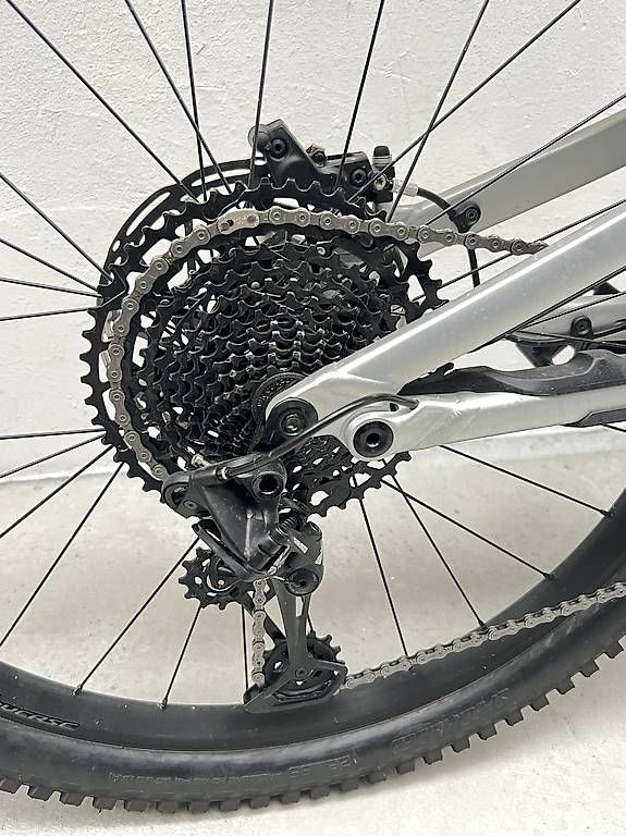 Specialized Biciclette: Specialized Stumpjumper EVO Comp 650B / Grösse S – Usato da basel venduto da Saendu6 1