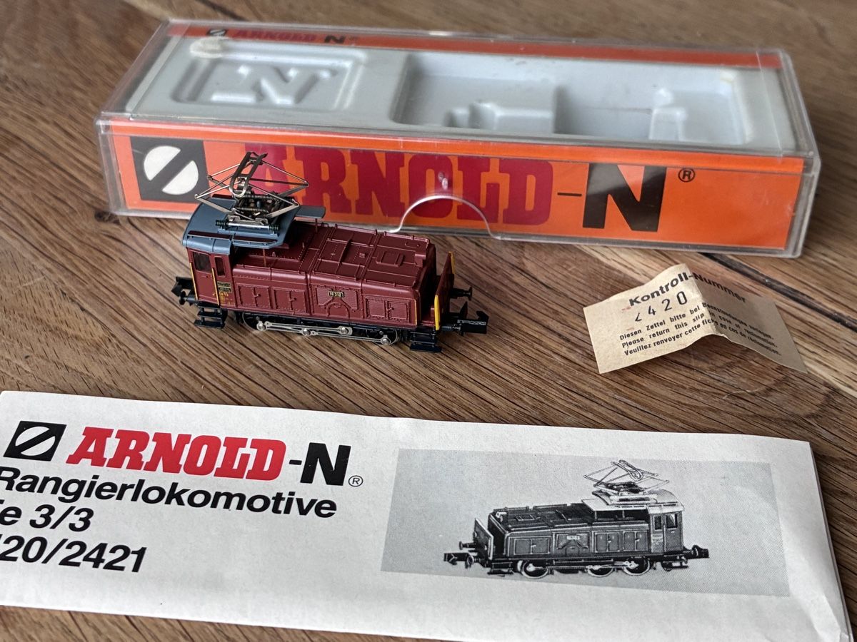 Arnold Modellini di ferrovie: Arnold Ee3/3 Spur N analog – Nuovo e nell'imballaggio originale da Neunkirch venduto da Steff74