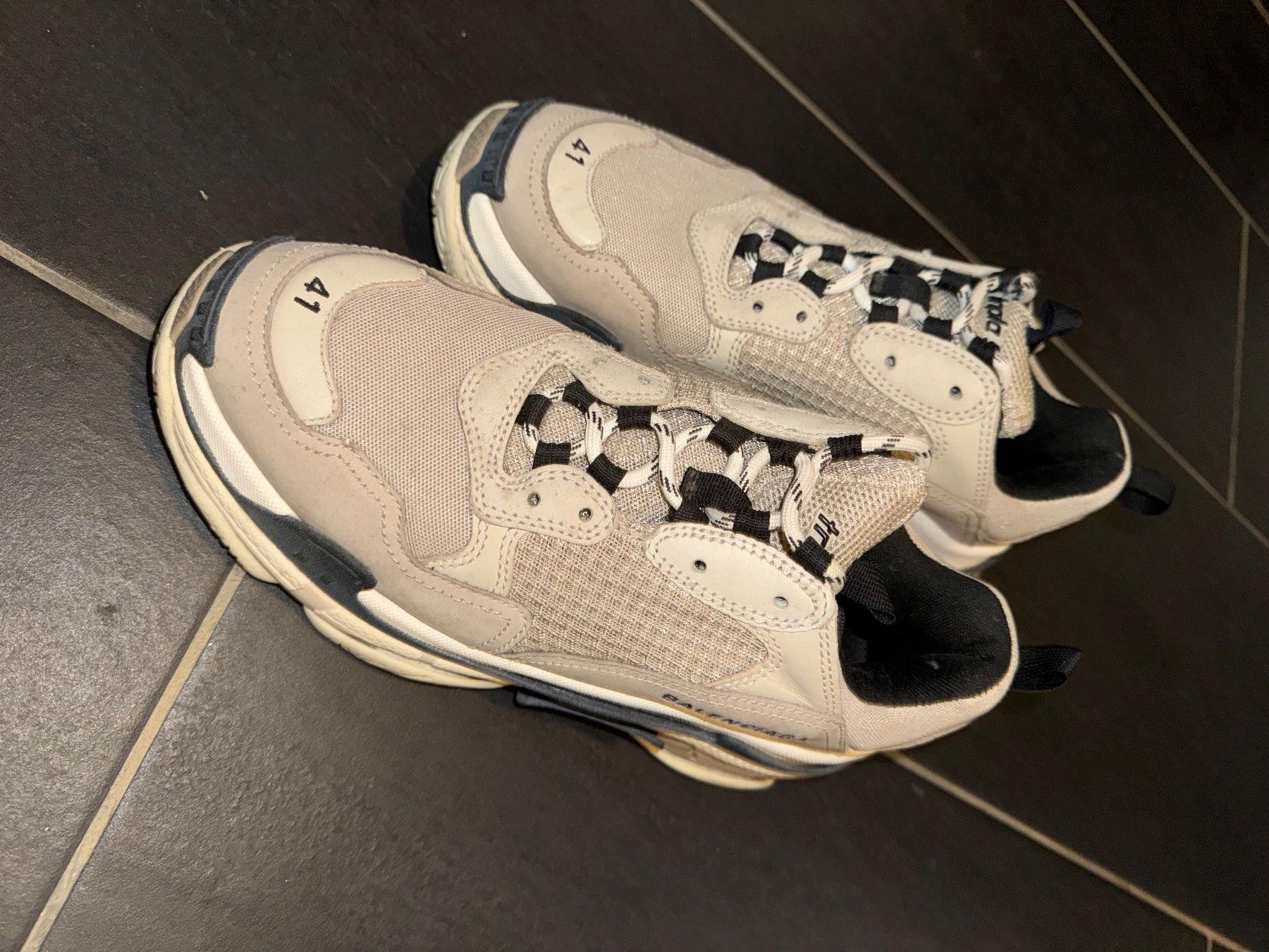 Scarpe da uomo: Balenciaga Triple S sneaker – Usato da Meiringen venduto da Martinez002 4