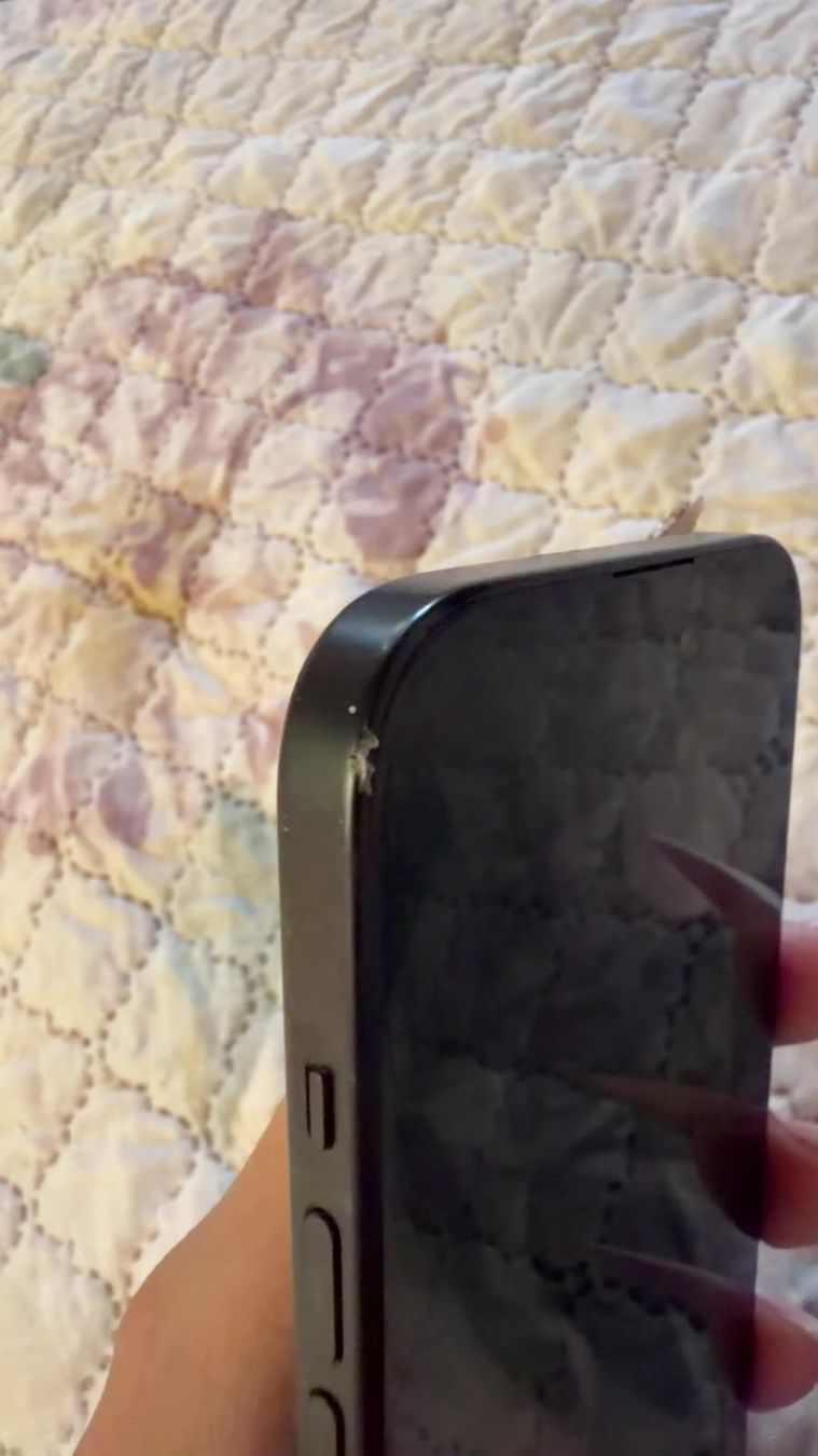 Apple Portables: i phone 15  – D'occasion à Martigny par mos_st5f 3