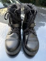 Stiefeletten (38)