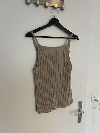 Trendiges Zara Stricktop in Beige - Grösse M - neuwertig