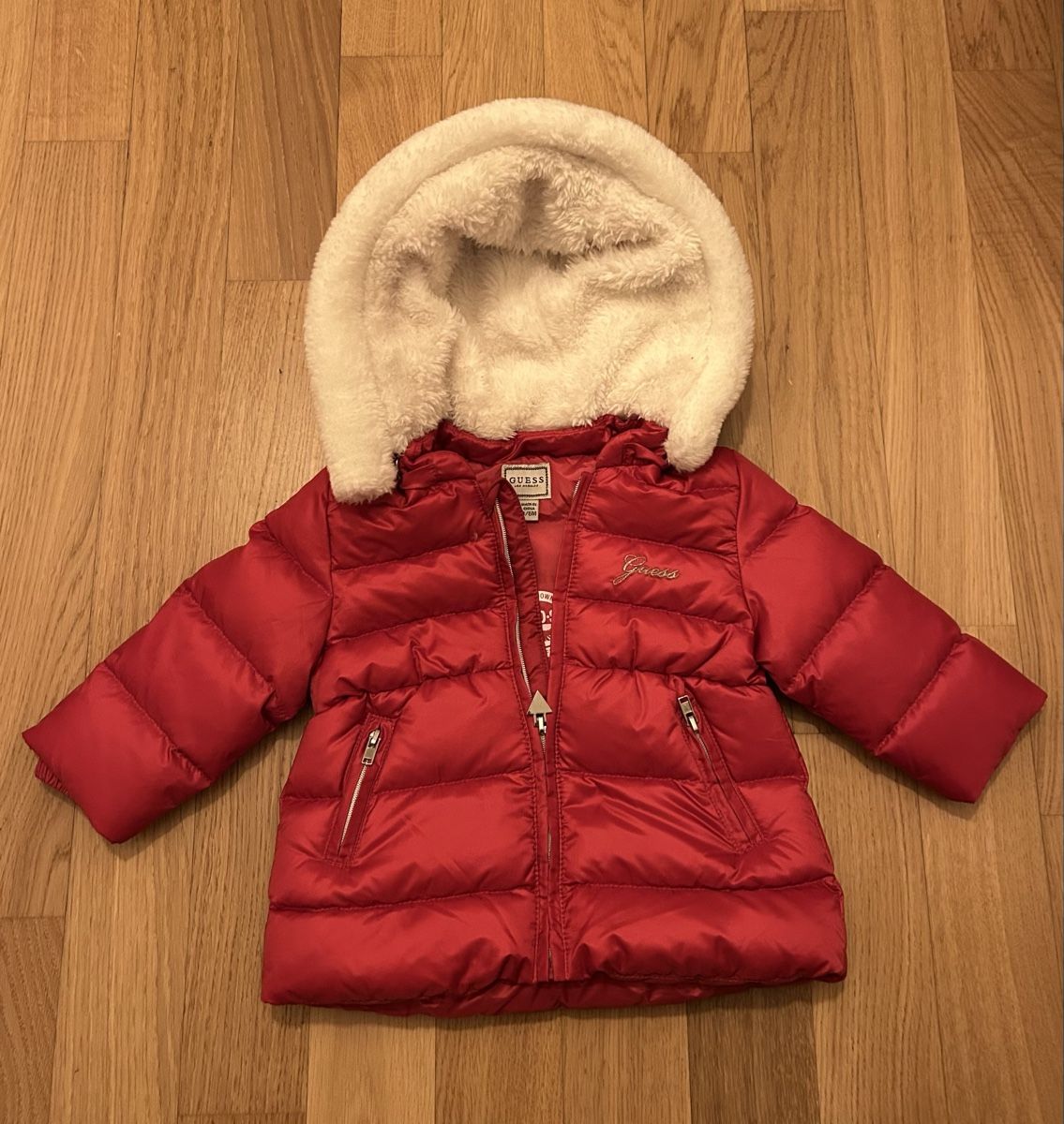 Guess Giacche & Cappotti: Winterjacke von Guess – Nuovo (secondo la descrizione) da Uster venduto da adnil03