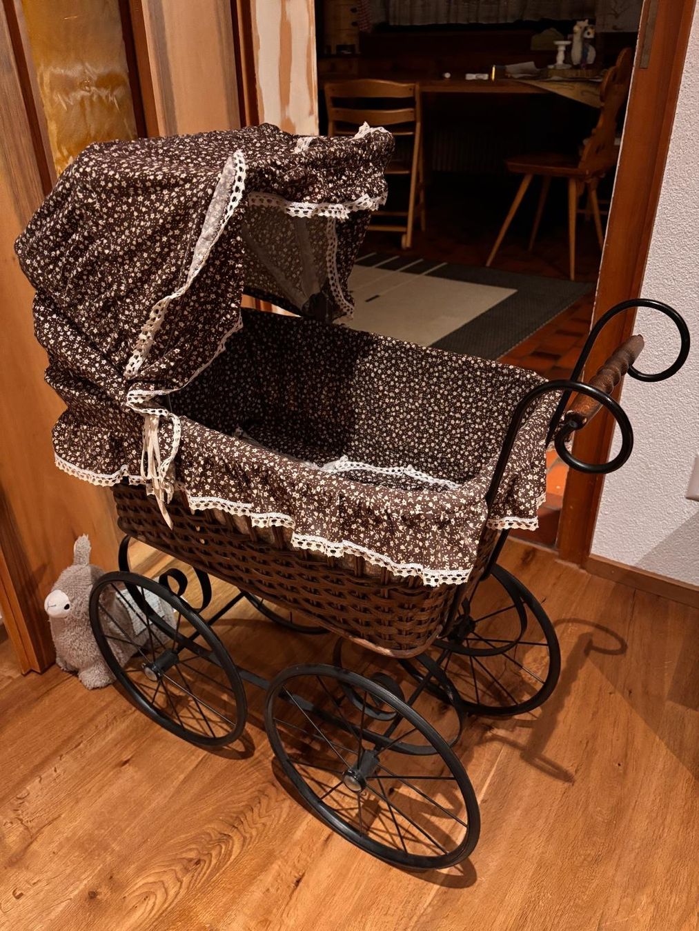 Carrozzine per bambole: Nostalgischer Puppenwagen, Top Zustand – Usato da Eschlikon TG venduto da joe_chf2