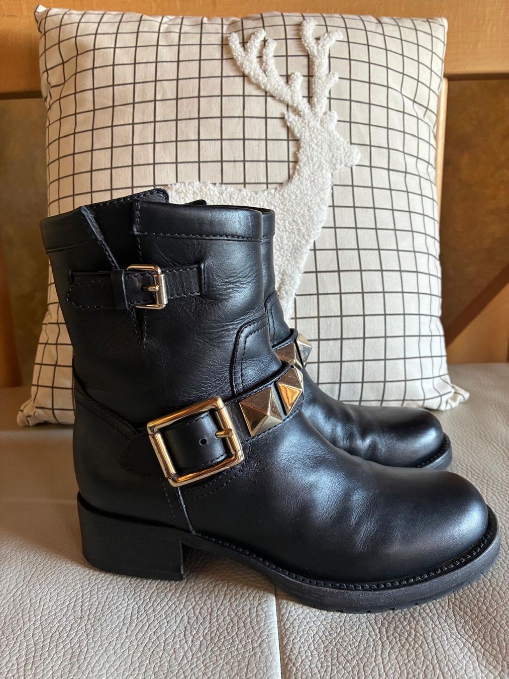 Valentino Scarpe da donna: VALENTINO – Usato da Rümlang venduto da har_z6qv 2
