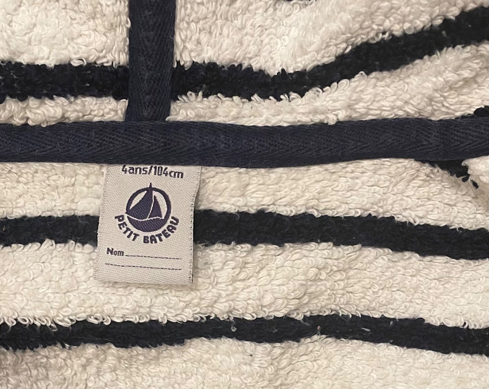 Petit Bateau Accappatoi: Petit Bateau Bademantel Gr. 104 / 4 ans – Usato da Grellingen venduto da dinge 2