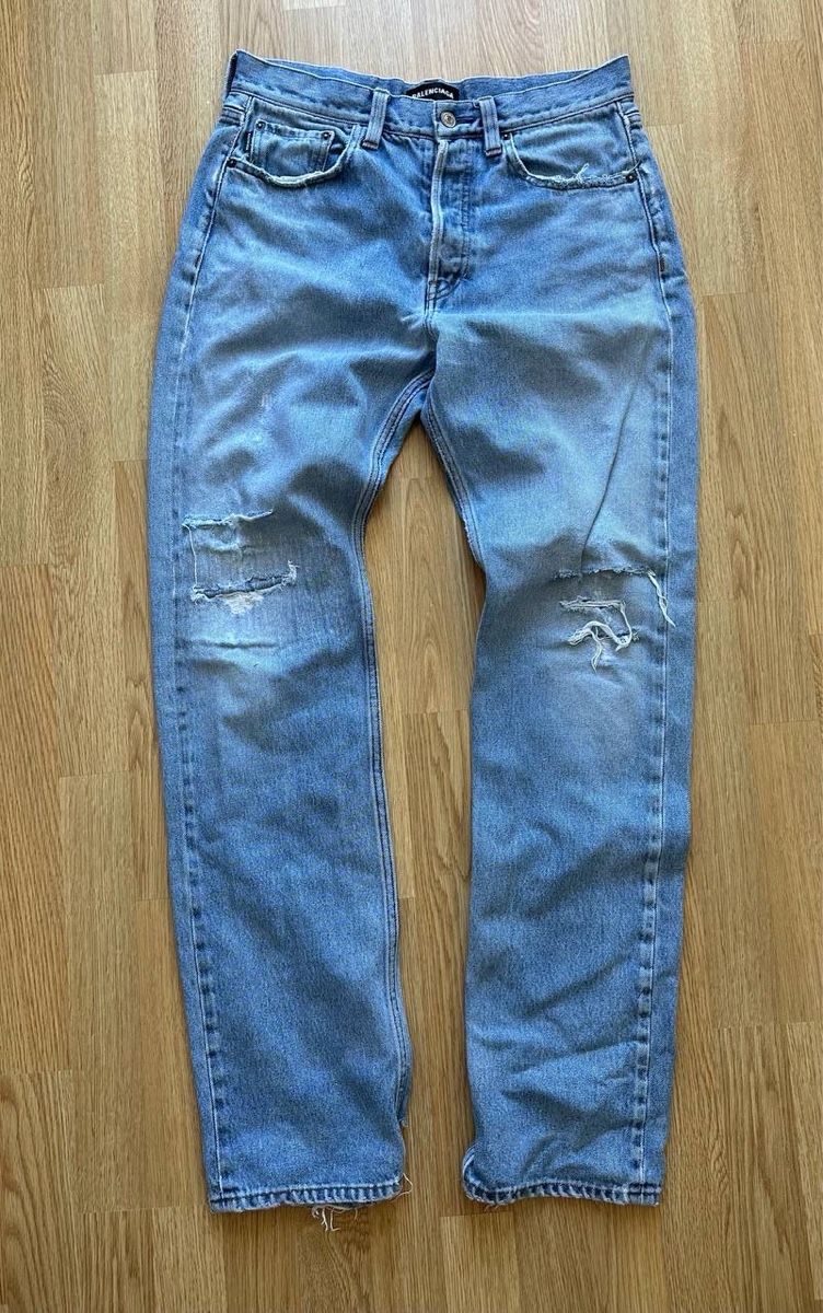Balenciaga Jeans: Balenciaga Jeans – Usato da Pfäffikon ZH venduto da Nataliia.