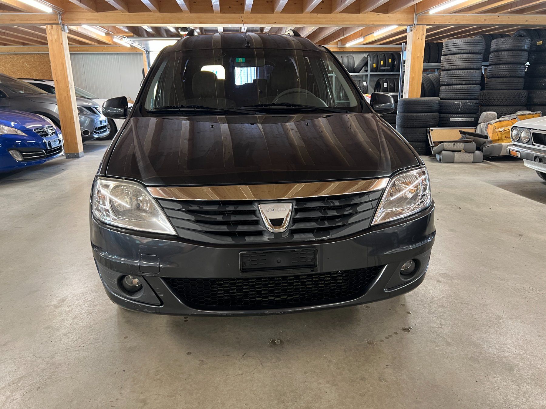 Dacia Automobili: Dacia Logan 1.5 dCi 7- Plätzer – Usato da Bösingen venduto da Hene3 1