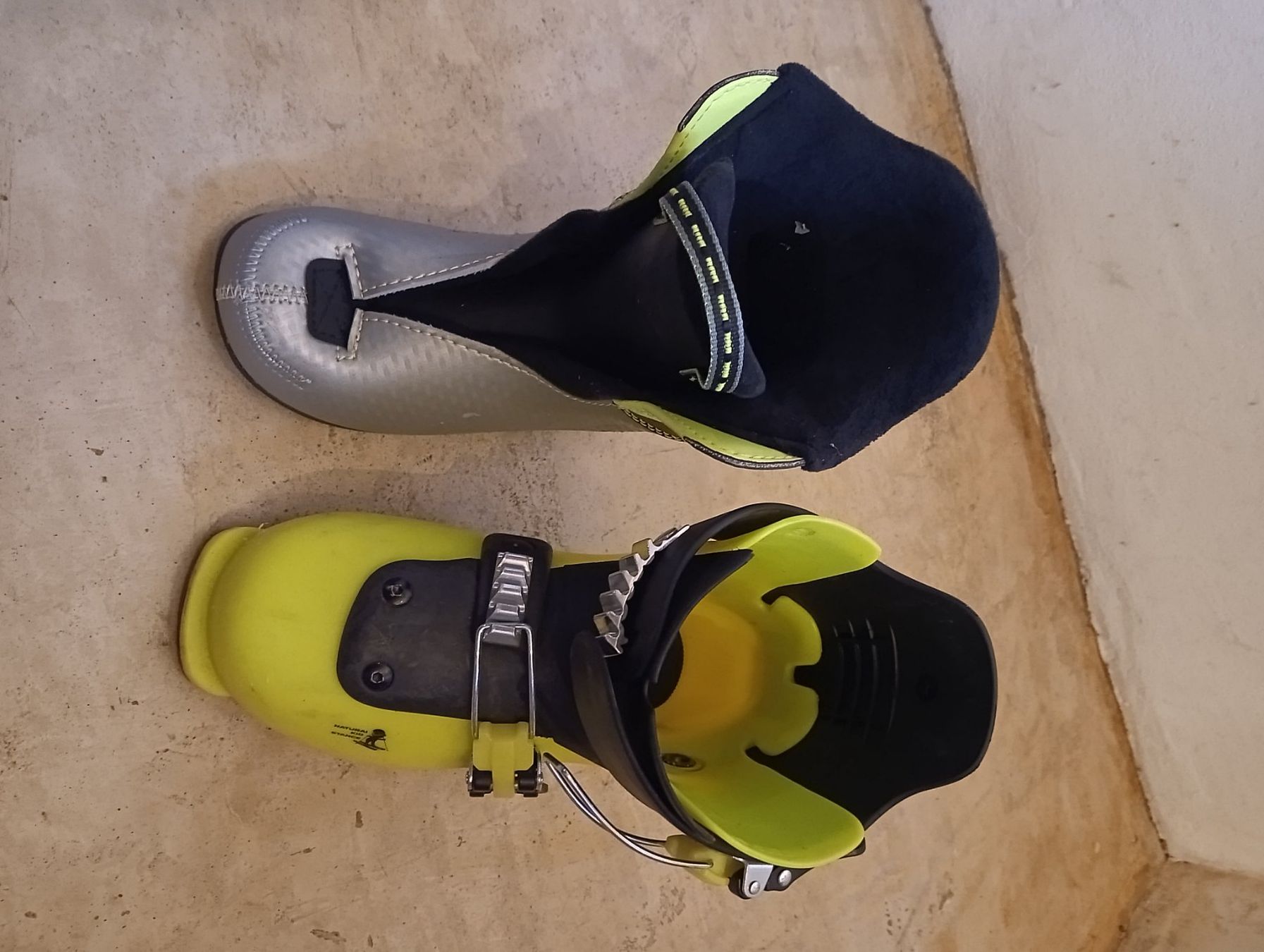 Schuhe für Jungen: Skischuhe 33 – Gebraucht aus Nänikon von aweiss01 4