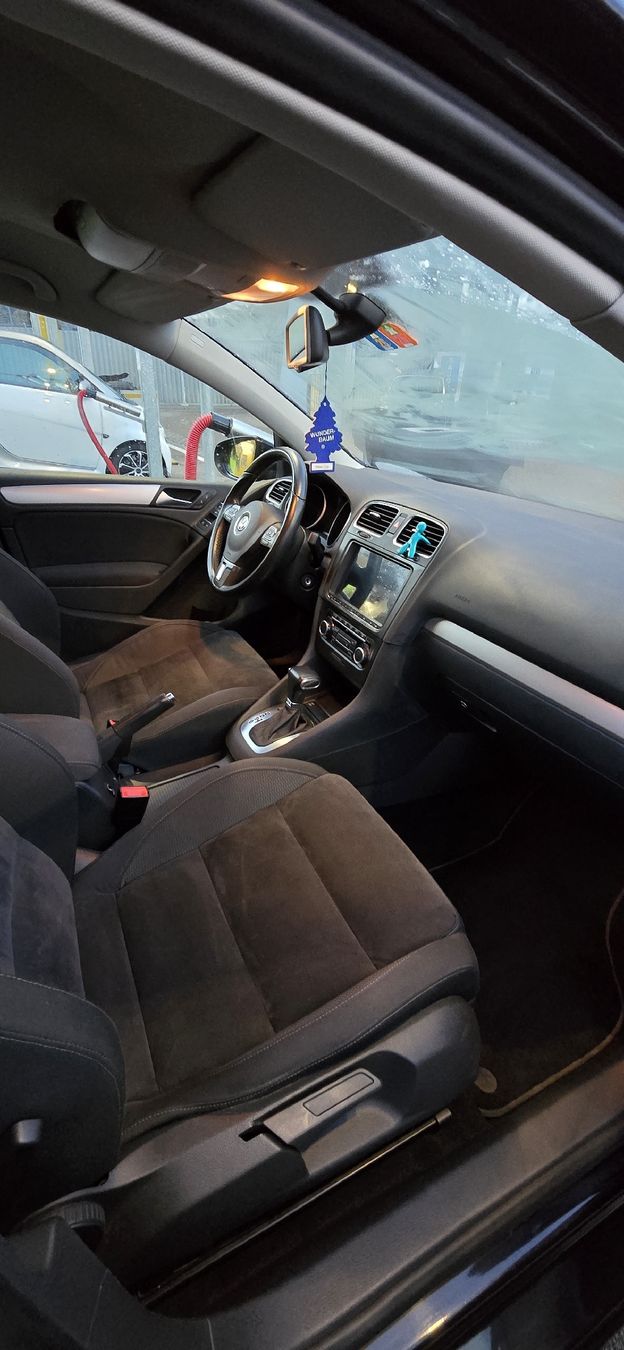 VW Automobili: VW Golf VI TSi 1.4 Benzin – Usato da Winterthur venduto da asy_fc25 4