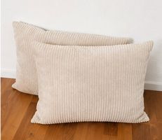 Gemütliche Kissen in Cord Creme 2 Stk.