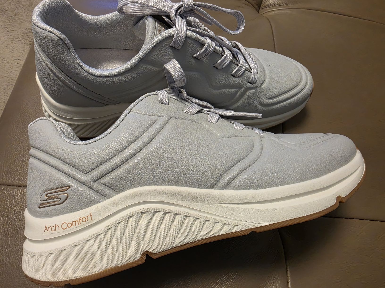 Skechers Damenschuhe: Skechers – Neu (gemäss Beschreibung) aus Zürich von ege_2ghf 1