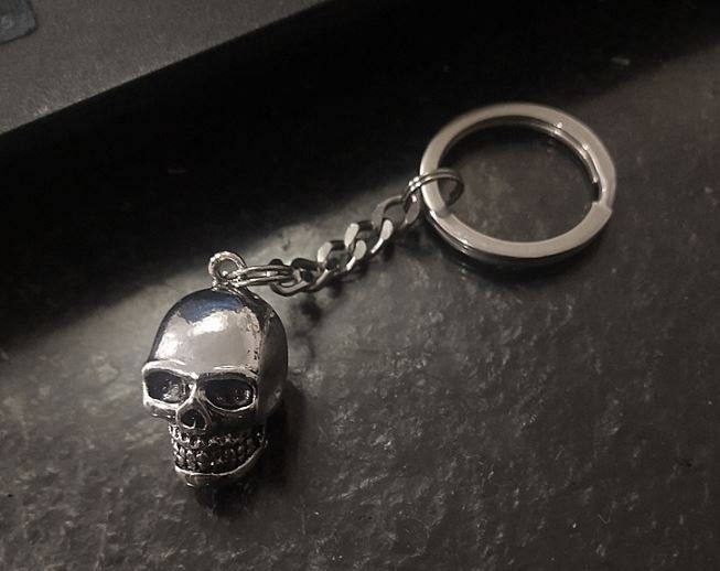 Schlüsselanhänger Totenkopf Skull Schädel Keychain Skeleton