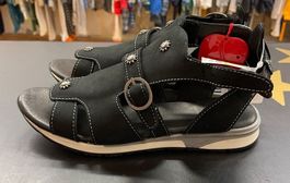 Sandales Elefanten Fille Neuf avec Etiquetes - pointure 33
