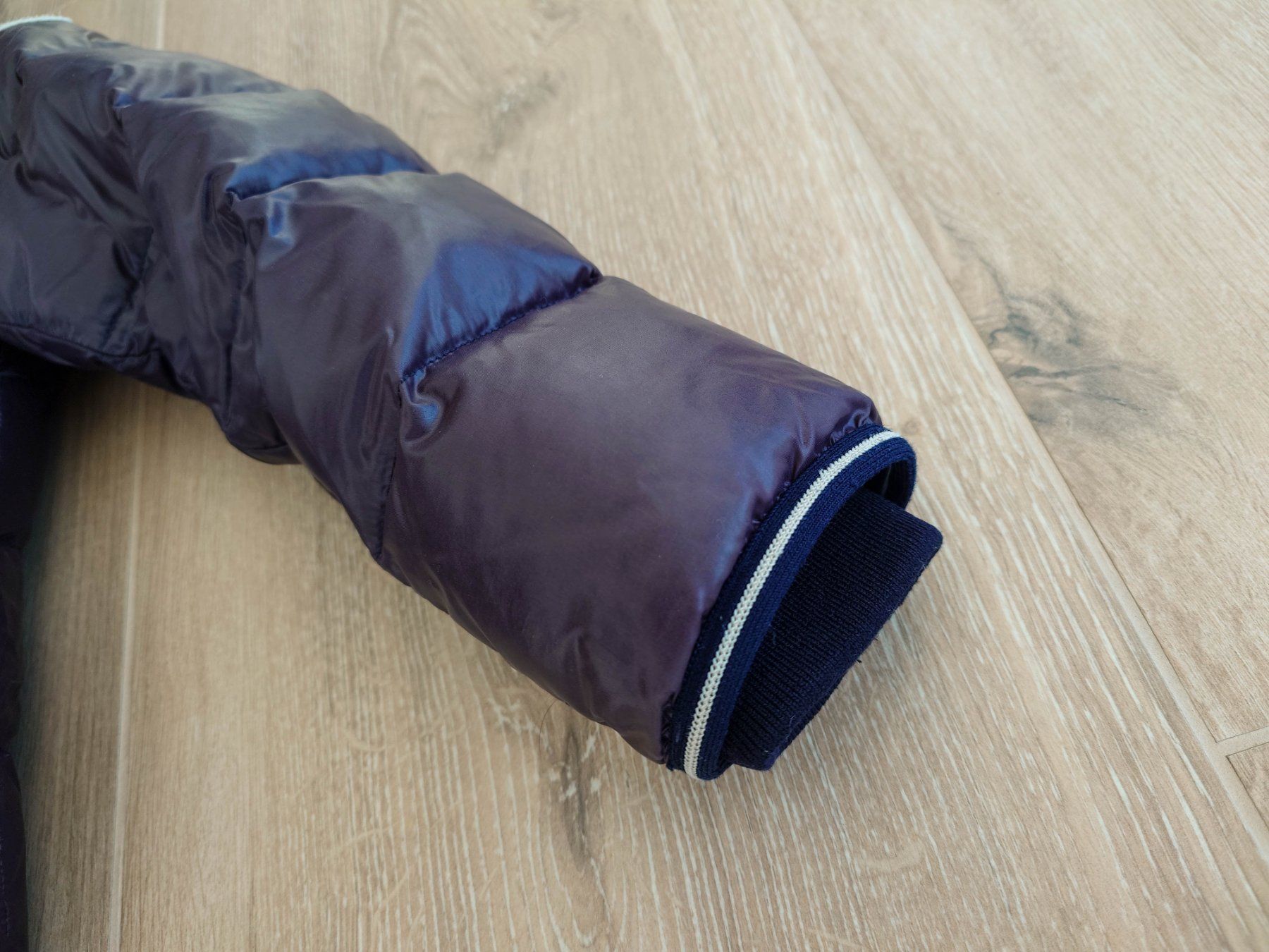 Jacken & Mäntel: Moncler parka jacket for boy 10 years old – Gebraucht aus Epalinges von bracelet123 3