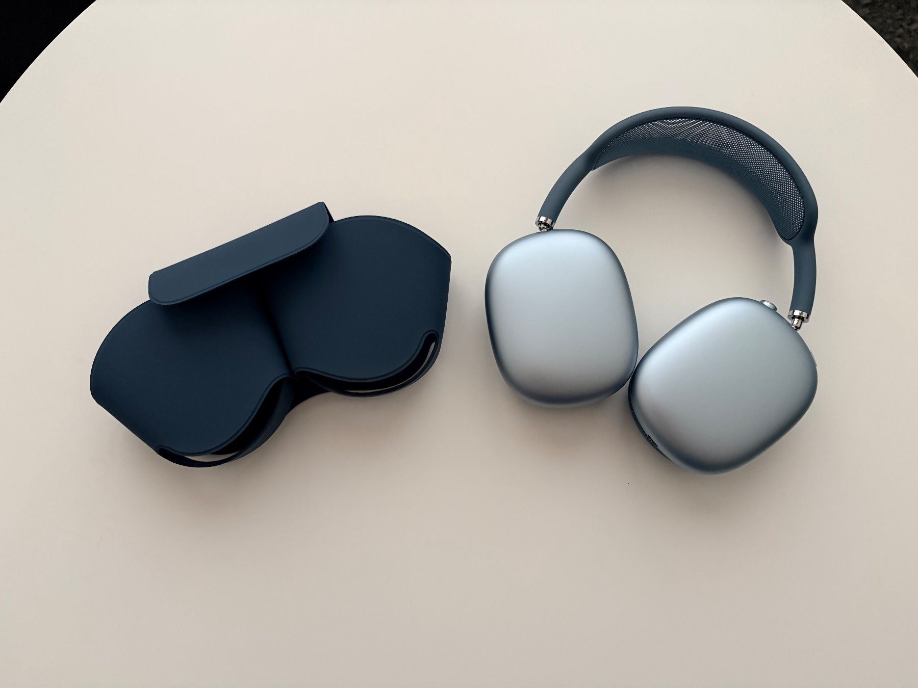 Apple Cuffie: Airpods Max Blue – Nuovo (secondo la descrizione) da Basel venduto da klo_n59g 2